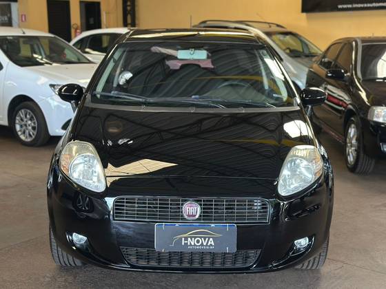 FIAT PUNTO 1.4 ATTRACTIVE 8V FLEX 4P MANUAL FIAT PUNTO 1.4 ATTRACTIVE 8V FLEX 4P MANUAL